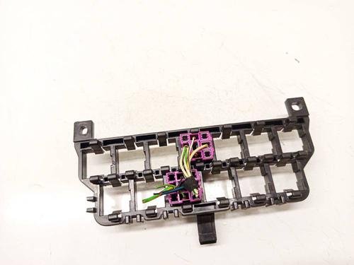 Fuse box AUDI A4 B5 (8D2) 1.8 | BP32539035E1