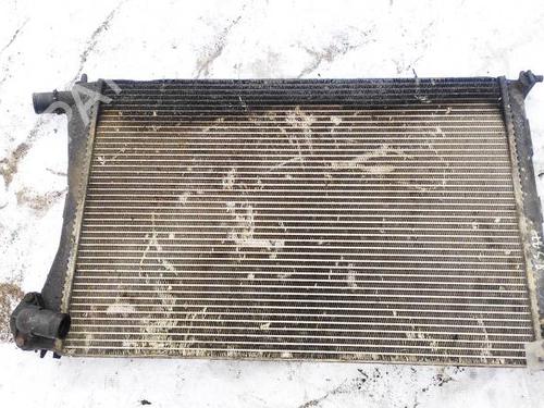 Used Water radiator Water radiator 35320743 35320743