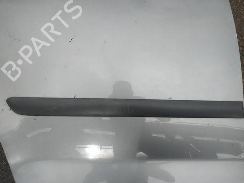 Gummiliste Gummiliste VW GOLF PLUS V (5M1, 521) 1.4 16V (75 hp) 35263707 35263707