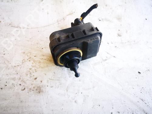 Used Headlight adjuster motor Headlight adjuster motor 35598464 35598464
