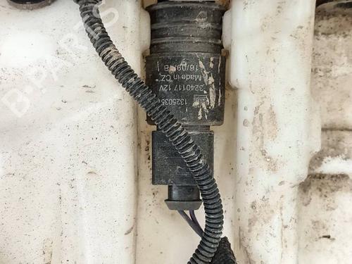 Washer pump AUDI A4 B7 (8EC) 2.0 TDI | BP34940045E24 - Image 2