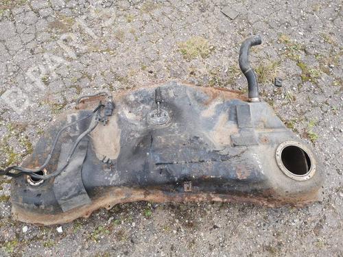 Used Fuel tank Fuel tank LEXUS IS II (_E2_) 220d (ALE20) (177 hp) 40244443 40244443