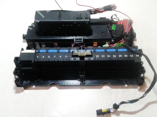Used Fuse box Fuse box BMW 3 Touring (E46) 320 d (136 hp) 33516057 33516057
