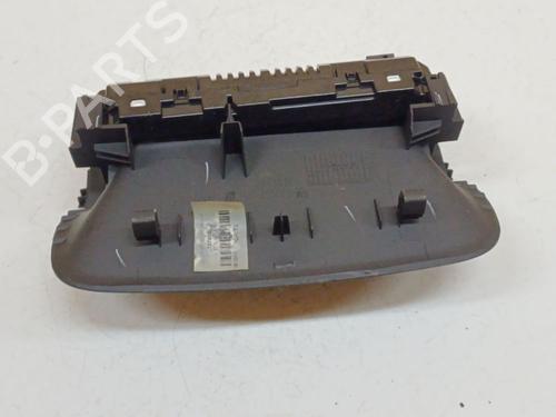 Used Display monitor Display monitor OPEL MERIVA B MPV (S10) 1.3 CDTI (75) (95 hp) 36771048 36771048