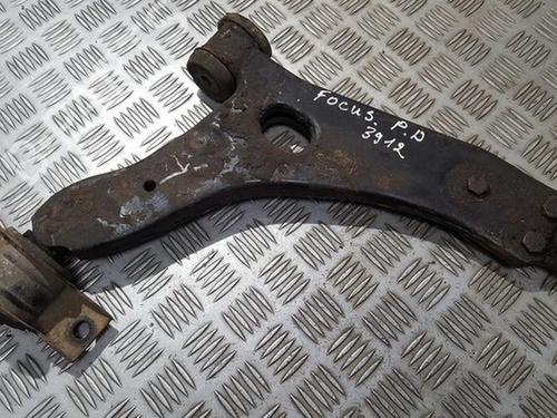Used Right front suspension arm Right front suspension arm 35708495 35708495