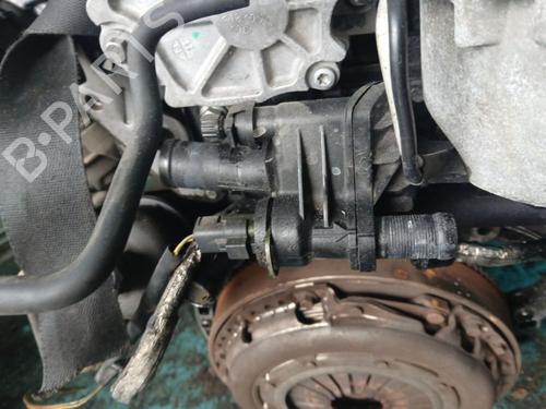 Used Thermostat housing Thermostat housing 39574149 39574149