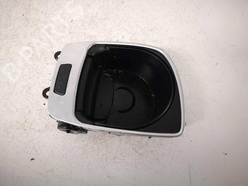 Used Cup/Object holder Cup/Object holder BMW 5 (F10) 520 d (184 hp) 39701845 39701845