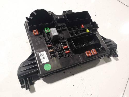 Used Fuse box Fuse box 36690774 36690774