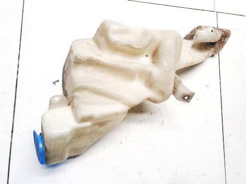 windscreen-washer-tank-audi-a4-b5-8d2-1994-1995-1996-1997-1998-1999-2000-2001-34837311 main image