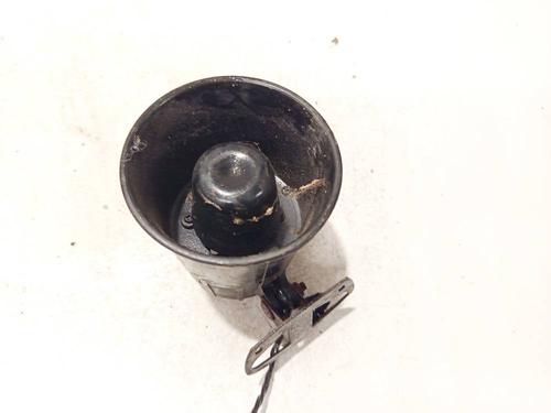 Used Horn Horn IVECO DAILY IV Platform/Chassis 35C14, 35S14, 35S14 /P (136 hp) 34915972 34915972