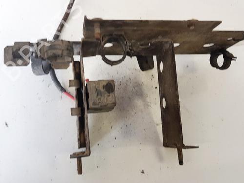 Used Fuse box Fuse box PEUGEOT BOXER Bus (244, Z_) 2.8 HDi (128 hp) 32881885 32881885