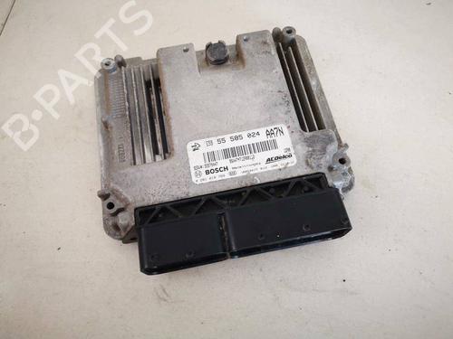 Used Engine control unit (ECU) Engine control unit (ECU) OPEL INSIGNIA A (G09) 2.0 CDTI (68) (131 hp) 32939657 32939657