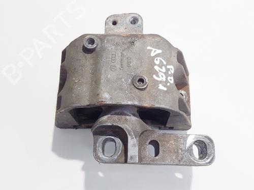 Used Engine mount Engine mount VW GOLF IV (1J1) 1.9 TDI (90 hp) 33071454 33071454