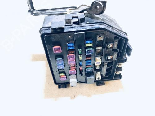 Used Fuse box Fuse box HONDA CR-V III (RE_) 2.2 i-CTDi 4WD (RE6) (140 hp) 33063640 33063640