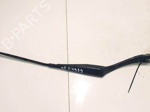 front-windshield-wiper-arm-mercedes-benz-c-class-w204-2007-2008-2009-2010-2011-2012-2013-2014-2015-33109306 main image
