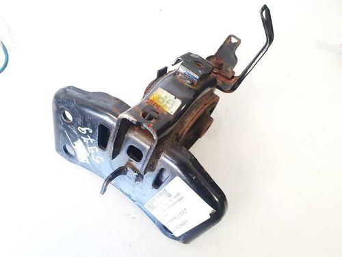 Used Engine mount Engine mount TOYOTA AURIS (_E15_) 1.8 Hybrid (ZWE150_, ZWE150R) (136 hp) 32921350 32921350