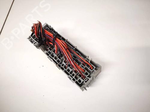 Fuse box OPEL MERIVA A MPV (X03) 1.3 CDTI (E75) | BP32937623E1 - Image 3
