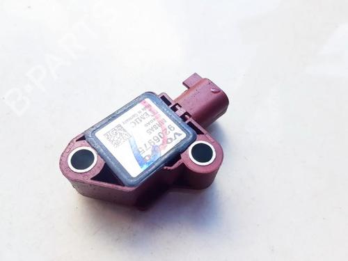 electronic-module-volvo-v50-545-2003-2004-2005-2006-2007-2008-2009-2010-2011-2012-33524264 main image