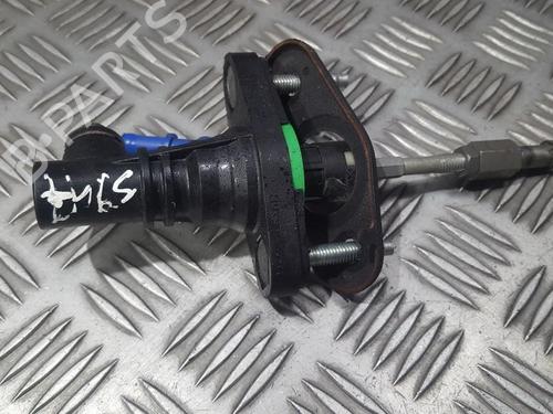 clutch-slave-cylinder-toyota-auris-_e15_-2006-2007-2008-2009-2010-2011-2012-2013-35693405 main image