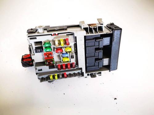 Used Fuse box Fuse box OPEL INSIGNIA A (G09) 2.0 CDTI (68) (131 hp) 32568985 32568985