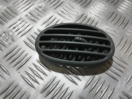 Used Air vent Air vent RENAULT MEGANE I (BA0/1_) 1.6 e (BA0F, BA0S) (90 hp) 33500202 33500202