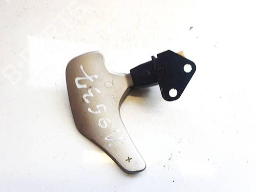steering-wheel-controls-toyota-auris-_e15_-2006-2007-2008-2009-2010-2011-2012-2013-35228844 main image
