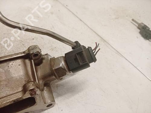 Injection rail VW GOLF VI (5K1) 1.4 TSI | BP40286235M98 - Image 6