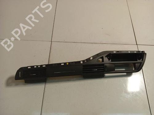 Used Air vent Air vent CITROËN C5 III (RD_) 2.0 HDi (RDRHD8, RDRHDJ, RDRHR8, RDRHRJ) (136 hp) 36346911 36346911