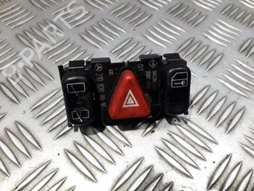 Used Warning switch Warning switch MERCEDES-BENZ C-CLASS (W202) C 220 CDI (202.133) (125 hp) 35704964 35704964