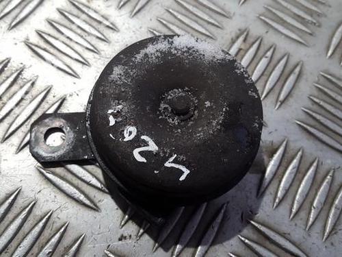 horn-toyota-rav-4-ii-_a2_-2000-2001-2002-2003-2004-2005-35706030 main image