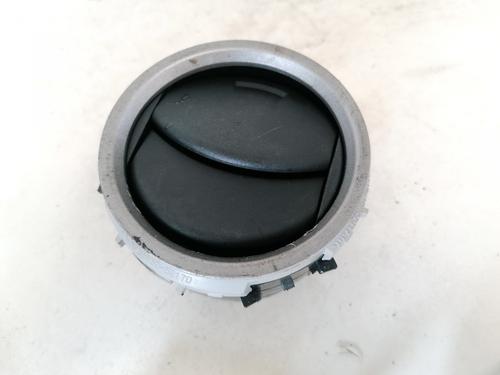 Used Air vent Air vent TOYOTA URBAN CRUISER (_P1_) 1.4 D-4D (NLP110_, NLP110R) (90 hp) 33096939 33096939