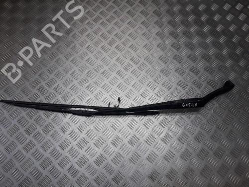 Used Front windshield wiper arm Front windshield wiper arm HYUNDAI TUCSON (JM) 2.0 CRDi (113 hp) 33505692 33505692