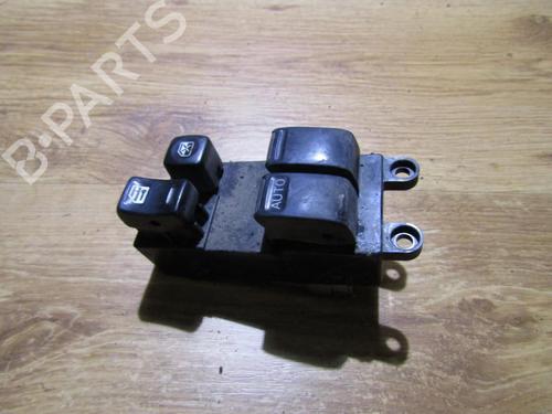 Used Switch Switch NISSAN ALMERA II Hatchback (N16) 1.5 (90 hp) 33481388 33481388