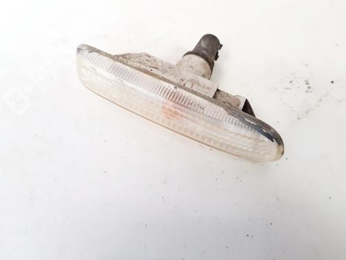 Blinkleuchte links seitlich für Blinkleuchte links seitlich BMW 3 Touring (E46) 320 d (136 hp) 35550851 35550851