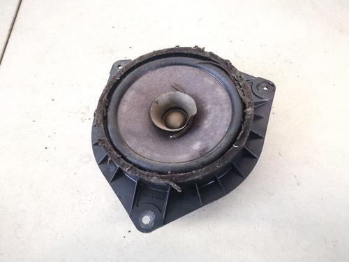 Used Speaker Speaker TOYOTA YARIS (_P9_) 1.4 D-4D (NLP90_, NLP90R) (90 hp) 32898185 32898185