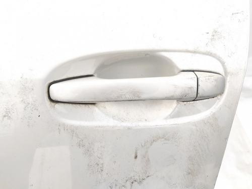 front-left-exterior-door-handle-toyota-verso-_r2_-2009-2010-2011-2012-2013-2014-2015-2016-2017-2018-35545291 main image
