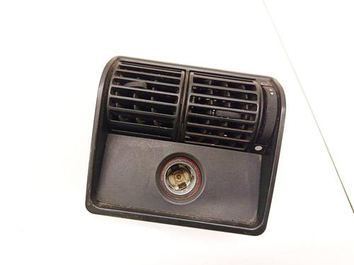 Used Air vent Air vent AUDI 100 C4 Avant (4A5) 2.5 TDI (115 hp) 40029169 40029169