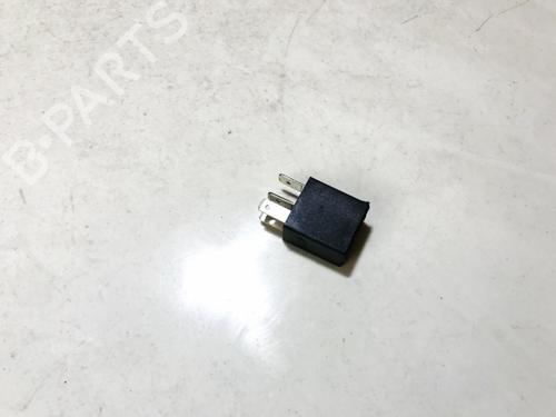 Electronic sensor OPEL ZAFIRA A MPV (T98) 2.0 DI 16V (F75) | BP33075373M84 - Image 3