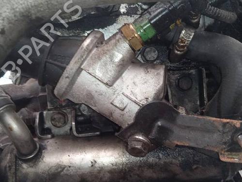 Used Thermostat housing Thermostat housing ALFA ROMEO 159 (939_) 2.4 JTDM (939AXD12, 939AXD1B) (200 hp) 35078579 35078579