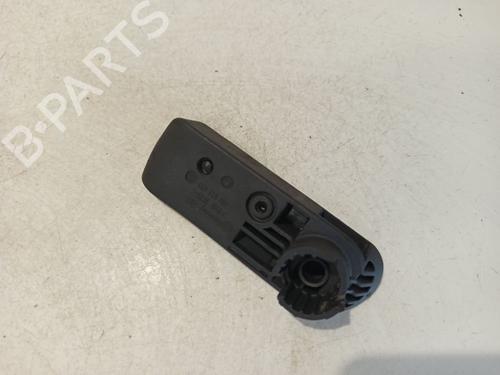Interior handle VW PHAETON (3D1, 3D2, 3D3, 3D4, 3D6, 3D7, 3D8, 3D9) 3.0 V6 TDI 4motion | BP34990791I7 - Image 3