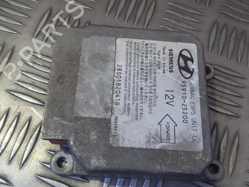 Used ECU airbags ECU airbags HYUNDAI ACCENT II (LC) 1.3 (75 hp) 33492636 33492636