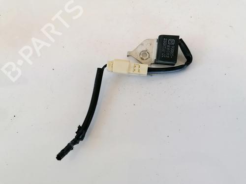 Used Electronic sensor Electronic sensor TOYOTA AVENSIS (_T25_) 2.0 D-4D (CDT250_, CDT250R) (116 hp) 32882292 32882292