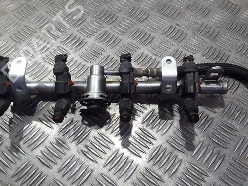 Rail D'Injecteurs Rail D'Injecteurs MINI MINI (R50, R53) One (90 hp) 35662128 35662128