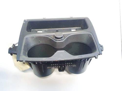 Used Cup/Object holder Cup/Object holder MERCEDES-BENZ GL-CLASS (X164) GL 420 CDI 4-matic (164.828) (306 hp) 40165781 40165781