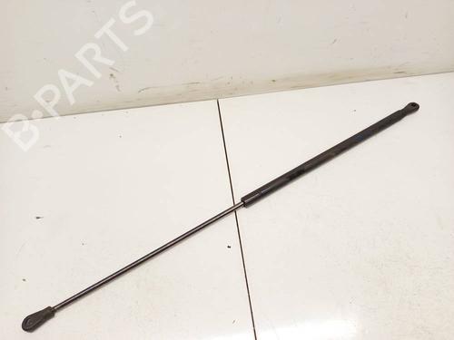 tailgate-lift-support-audi-a4-b5-8d2-1994-1995-1996-1997-1998-1999-2000-2001-34852459 main image