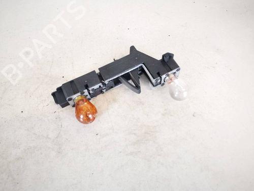 lamp-holder-volvo-v70-i-875-876-1995-1996-1997-1998-1999-2000-35254041 main image