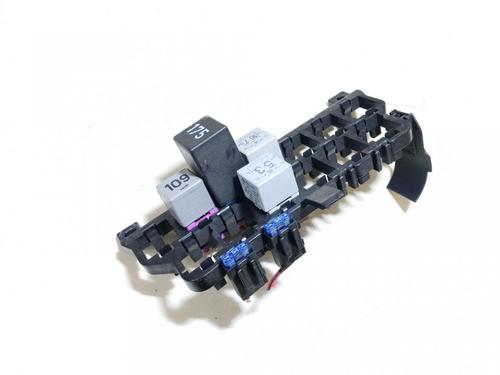 Used Fuse box Fuse box VW GOLF IV (1J1) 1.9 TDI (115 hp) 33067294 33067294