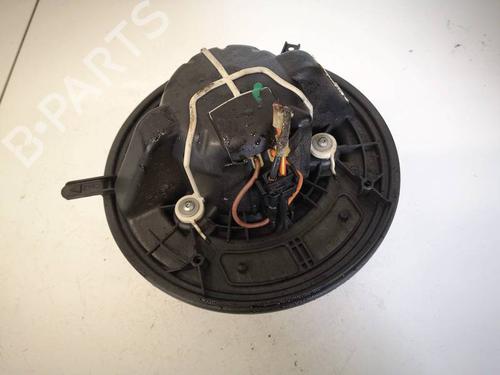 Motor da chauffage Motor da chauffage MERCEDES-BENZ B-CLASS Sports Tourer (W245) B 180 CDI (245.207) (109 hp) 36151695 36151695