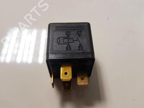 other-vw-passat-b5-variant-3b5-1997-1998-1999-2000-2001-33105639 main image