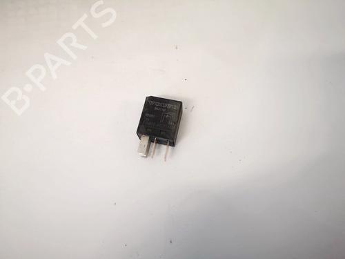 Used Electronic sensor Electronic sensor VOLVO S80 I (184) 2.9 (200 hp) 32885969 32885969